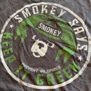 Men’s large t-shirt